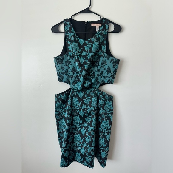 Anthropologie Hutch Floral Jacquard Cut-Out Mini Dress Size 14 - Picture 7 of 12